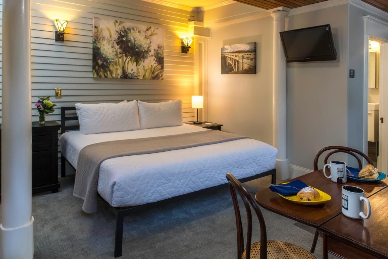 Inn At The Gorge Hood River Bagian luar foto