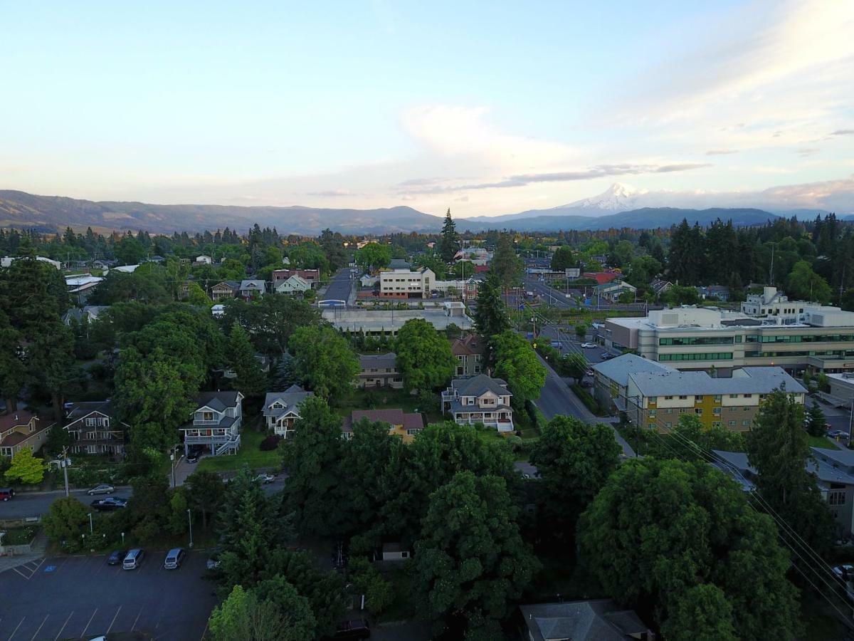 Inn At The Gorge Hood River Bagian luar foto